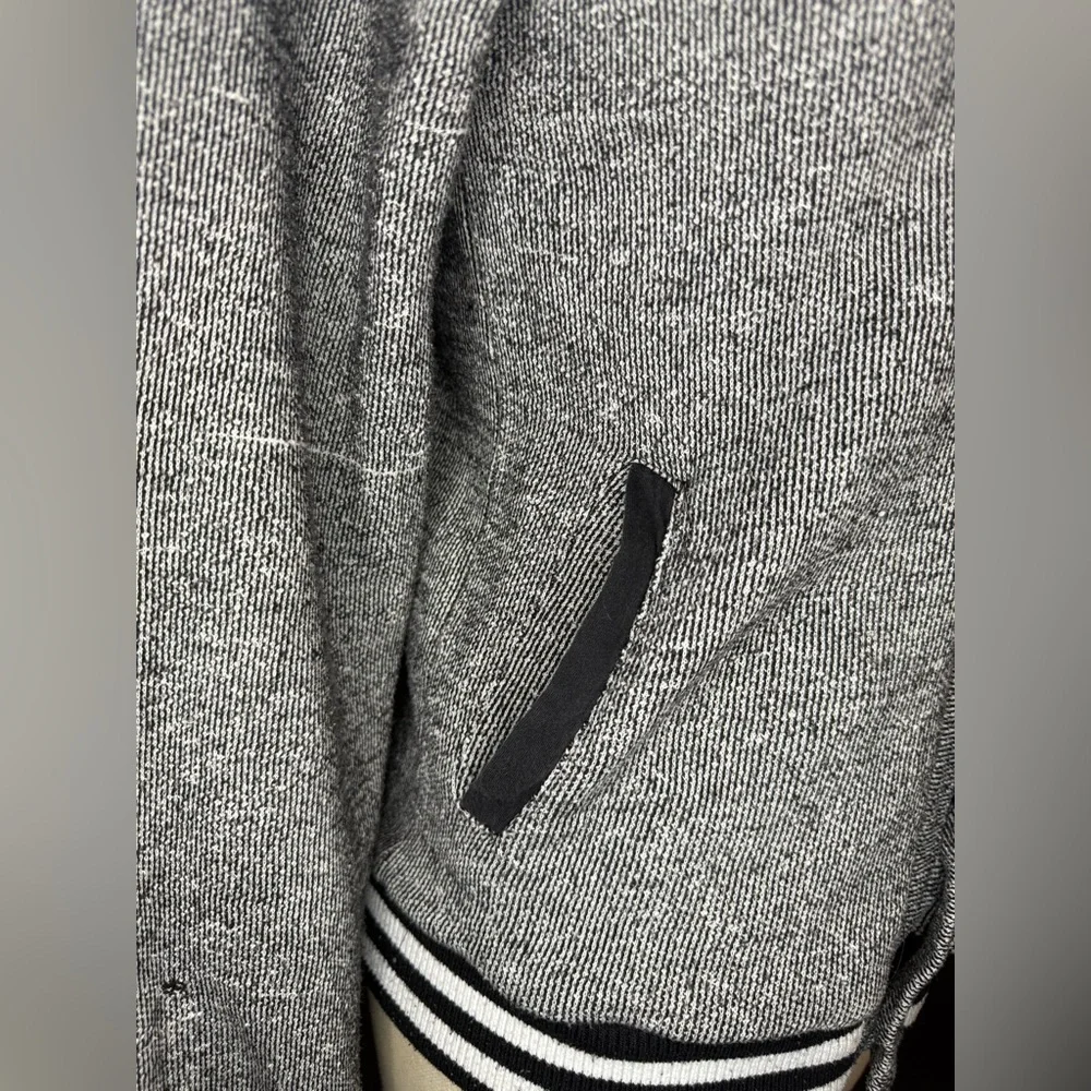 True Religion Button-Up Cardigan Sweater – Men’s Size M